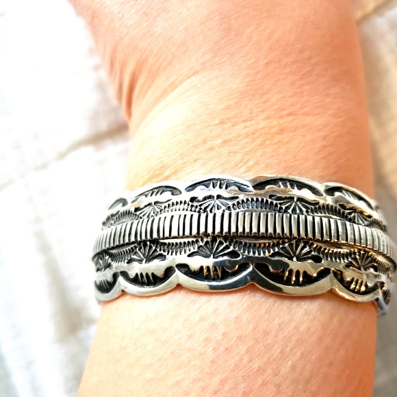 Vintage Navajo Sterling Silver Bracelet